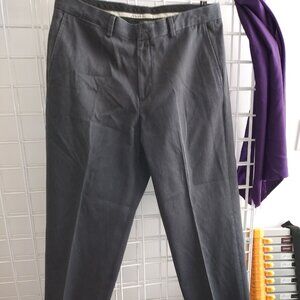 Eddie Bauer Relaxed Fit Men's pants